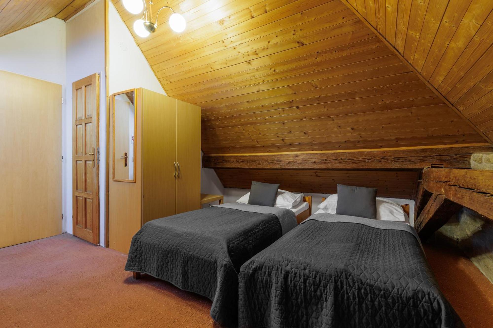 Hotel Bella — Photos 1